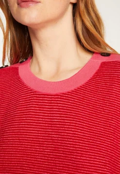 Montagut Pulls-Pull en laine et velours boutons épaules - Rochelle 52-Rouge