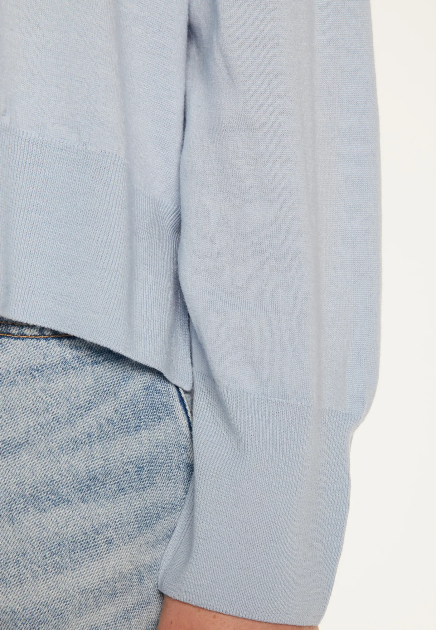 Montagut Pulls-Pull en laine mérinos - Adèle 77-Bleu ciel