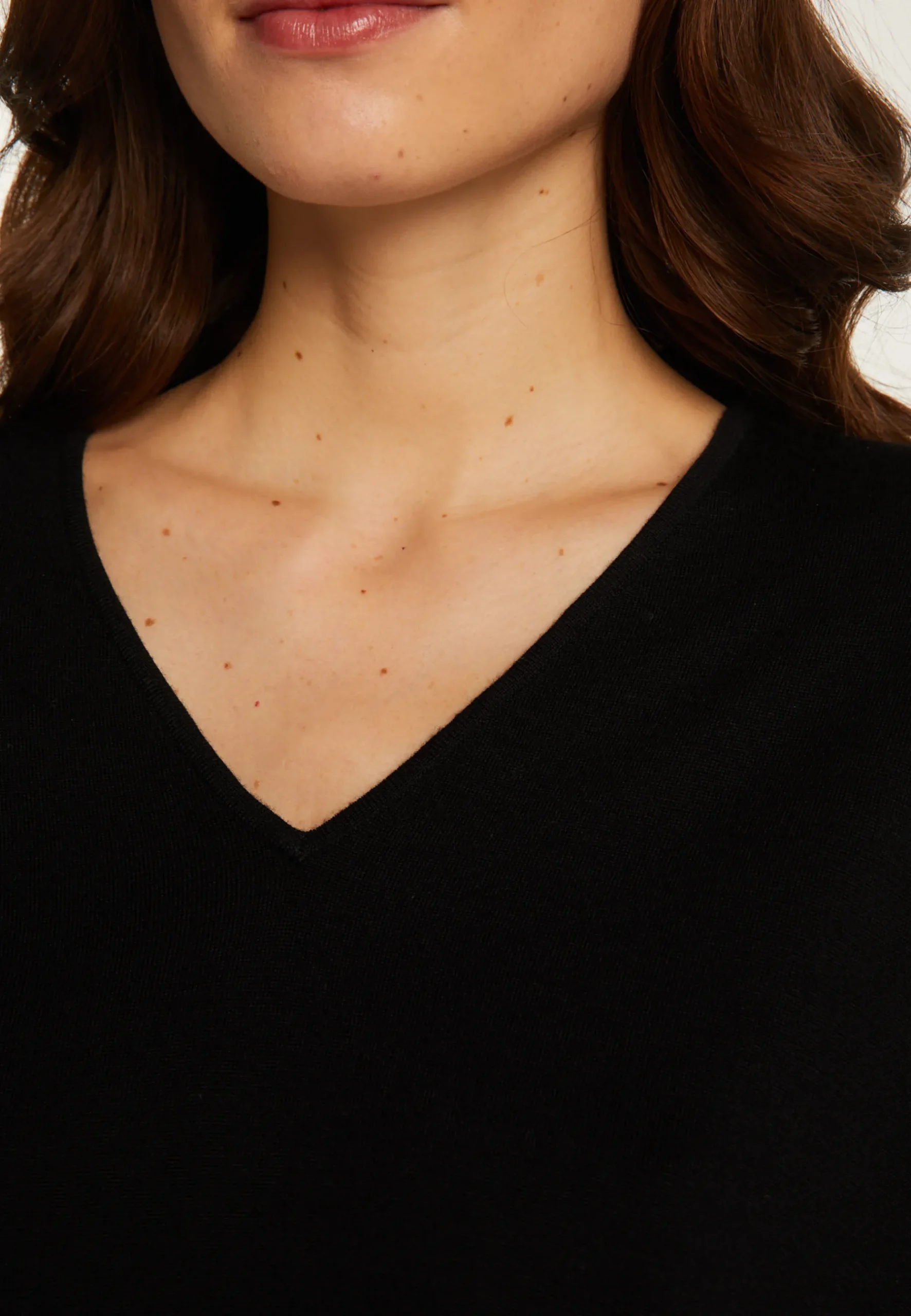 Montagut Les Incontournables-Pull laine manches chauves-souris - Boxe 01-Noir