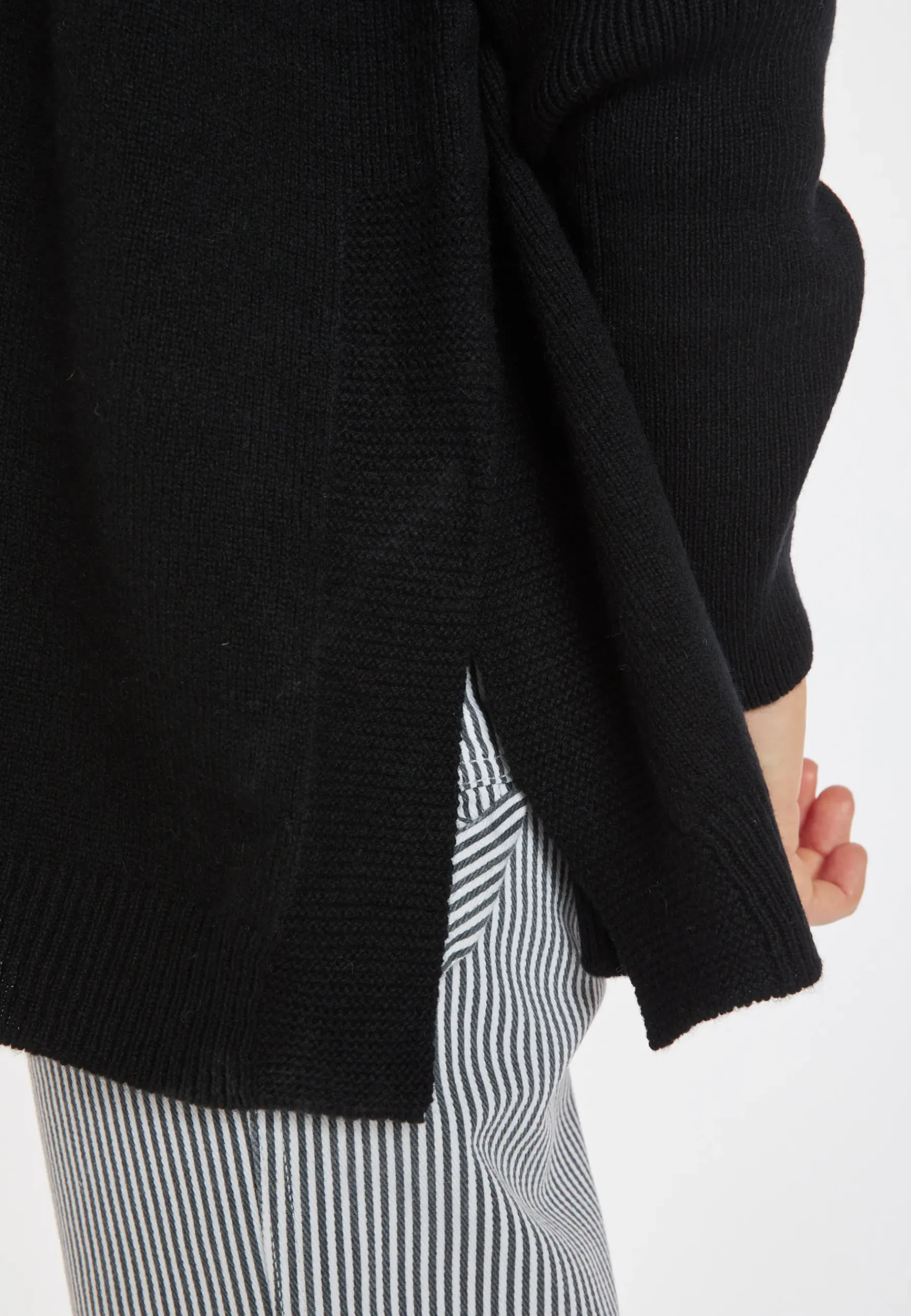 Montagut Les Incontournables-Pull oversize col roulé laine et cachemire - Clara 01-Noir