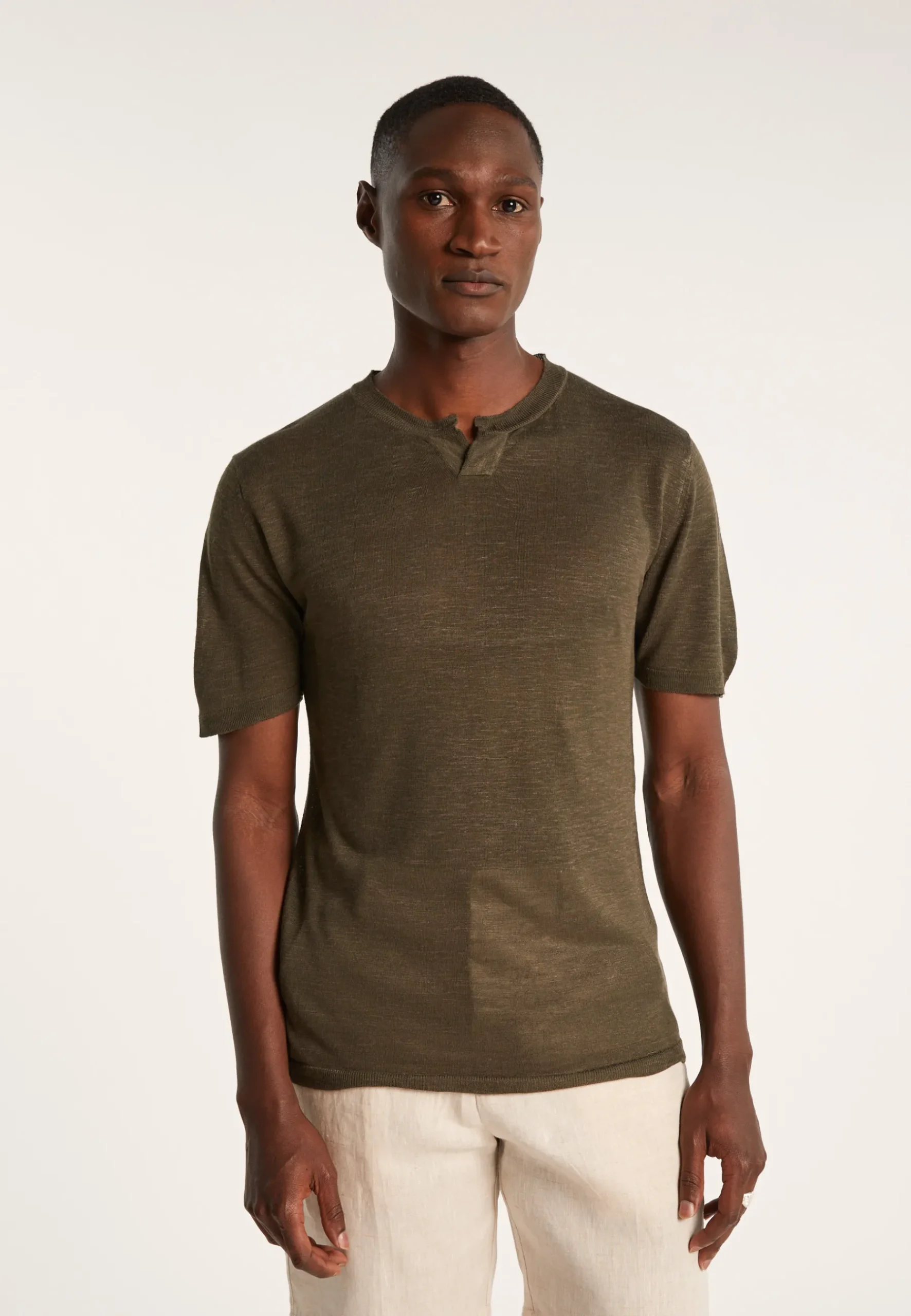 Montagut Polos Et T-Shirts-T-shirt col tunisien en lin flammé - Barakae 83-Kaki