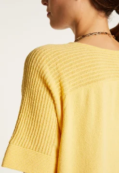 Montagut T-Shirts Et Débardeurs-T-shirt col V en coton - Devy 08-Jaune