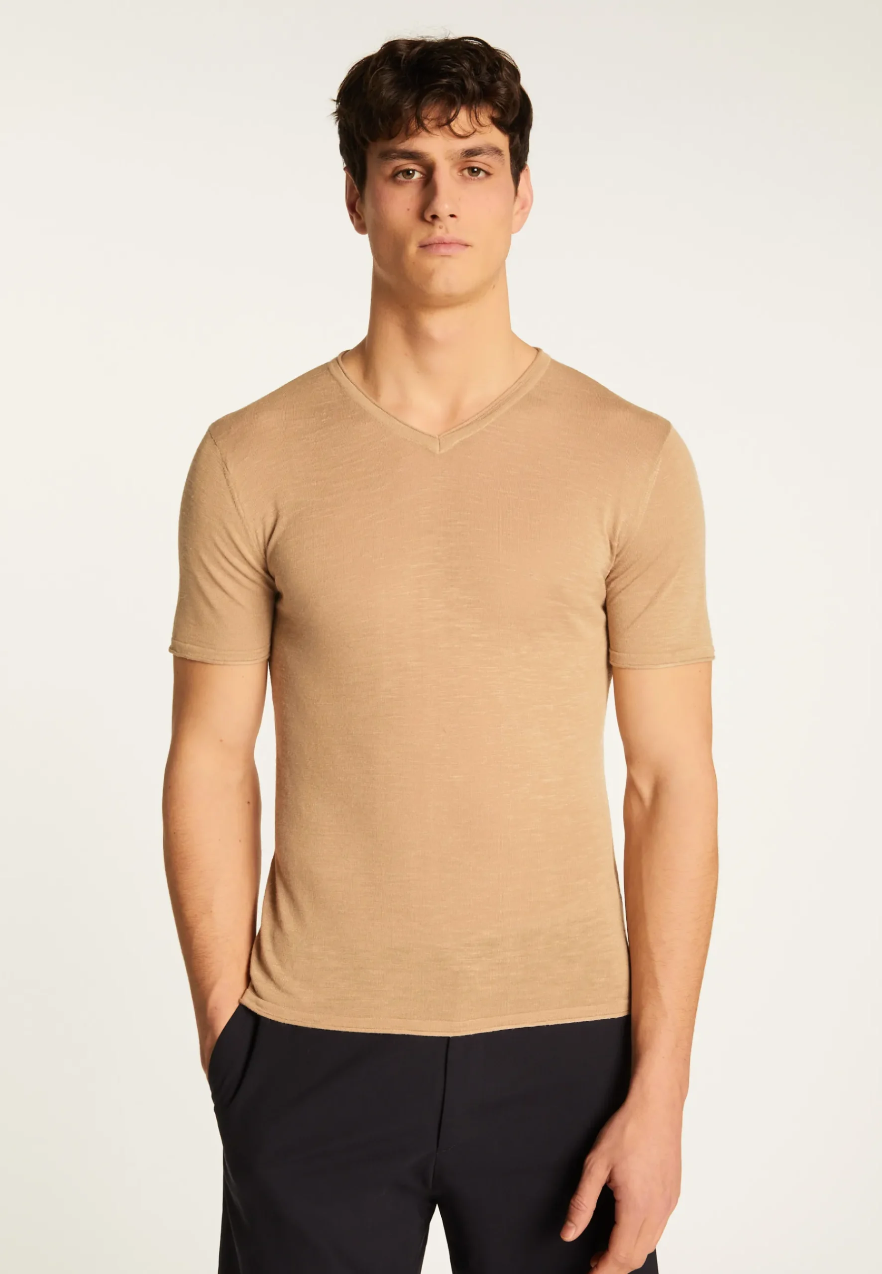 Montagut Polos Et T-Shirts-T-shirt col V en coton - Reuben 13-Beige moyen