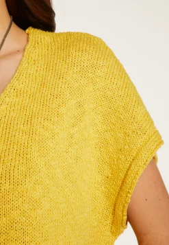 Montagut T-Shirts Et Débardeurs-T-shirt col V en coton et lin - Flavie 08-Jaune