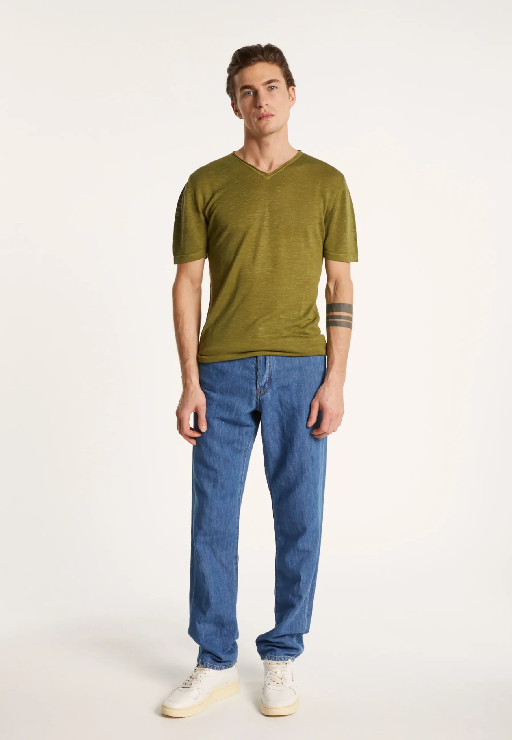 Montagut Polos Et T-Shirts-T-shirt col V en lin flammé - Reuben 83-Kaki