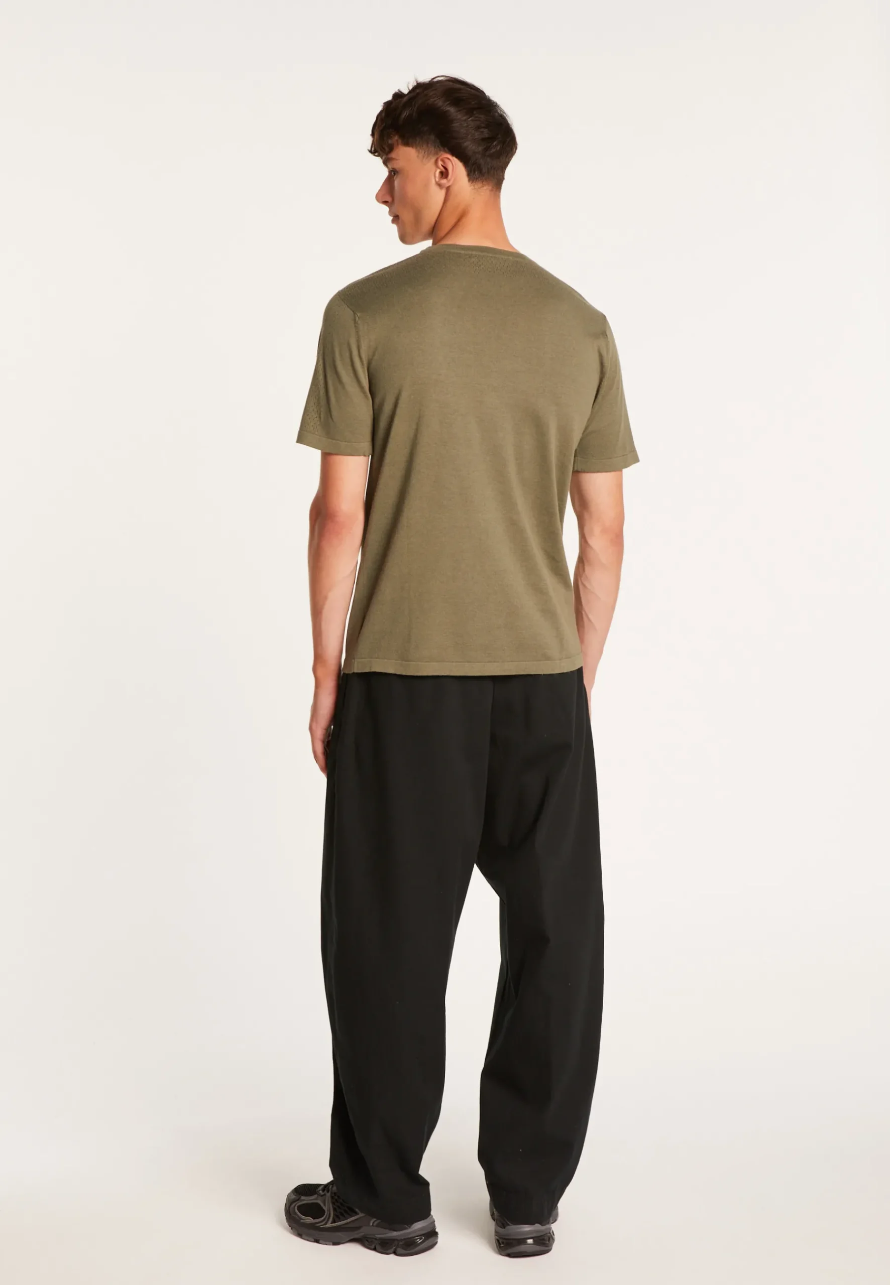 Montagut Polos Et T-Shirts-T-shirt en coton et soie - Lars 83-Kaki