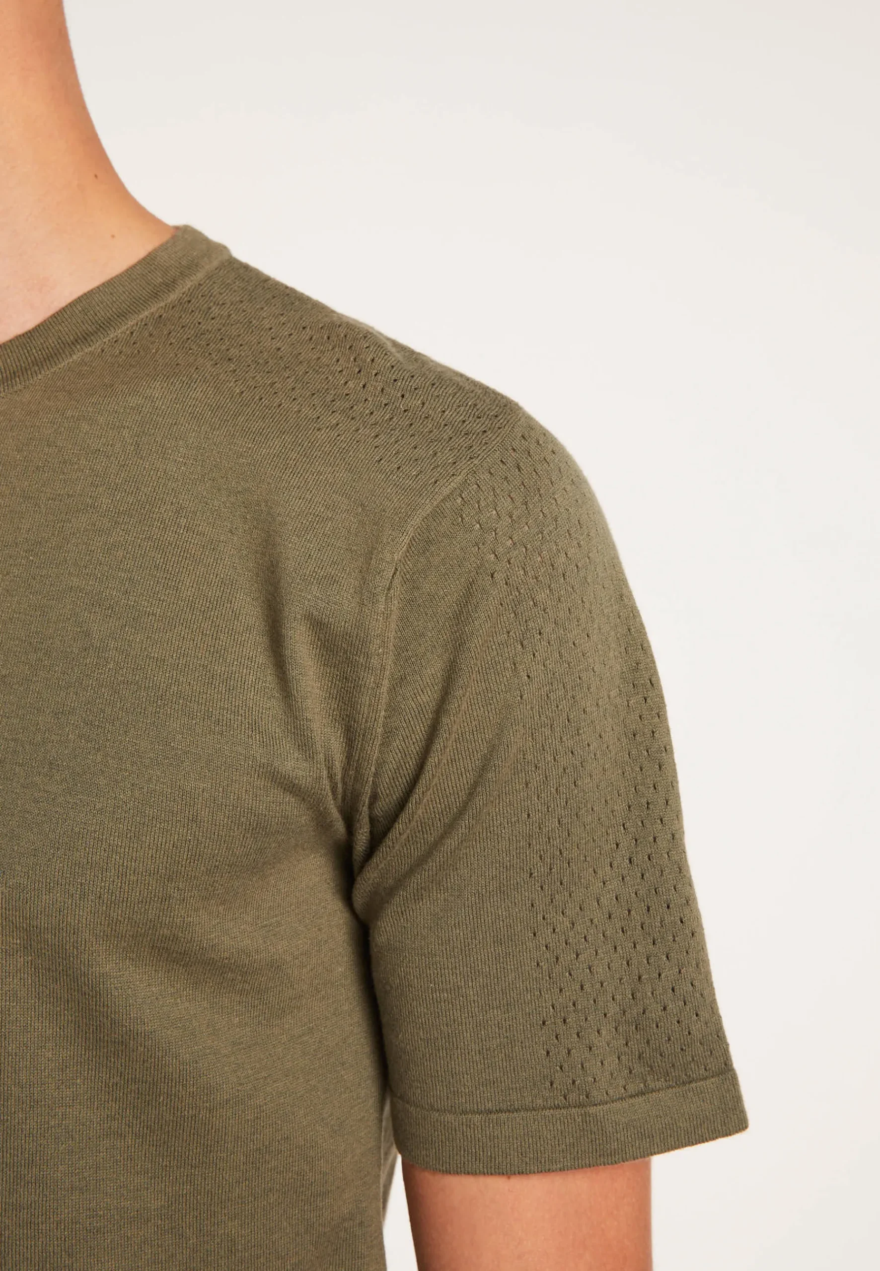 Montagut Polos Et T-Shirts-T-shirt en coton et soie - Lars 83-Kaki