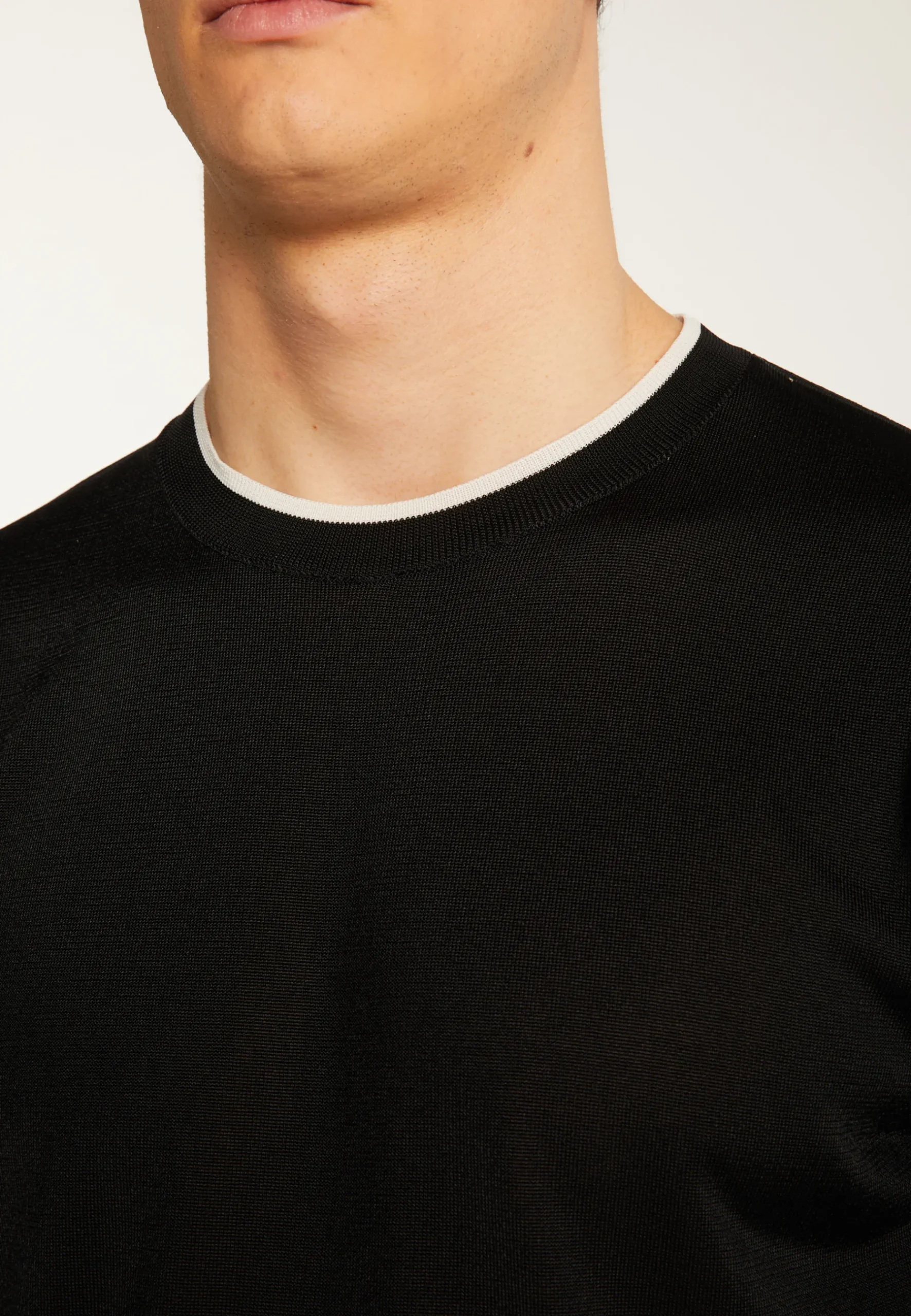 Montagut Le Fil Lumière®-T-shirt en fil lumière - Mael 01-Noir
