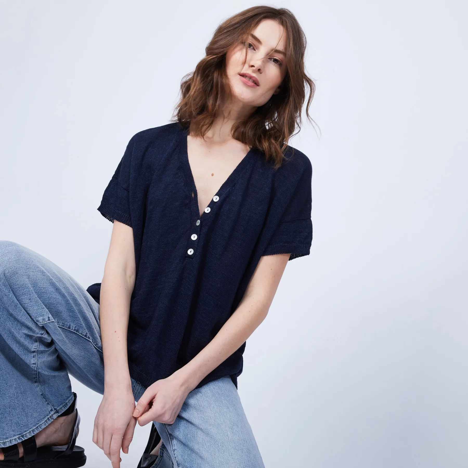 Montagut T-Shirts Et Débardeurs-T-shirt en lin col V boutonné - Maati 05-Bleu marine