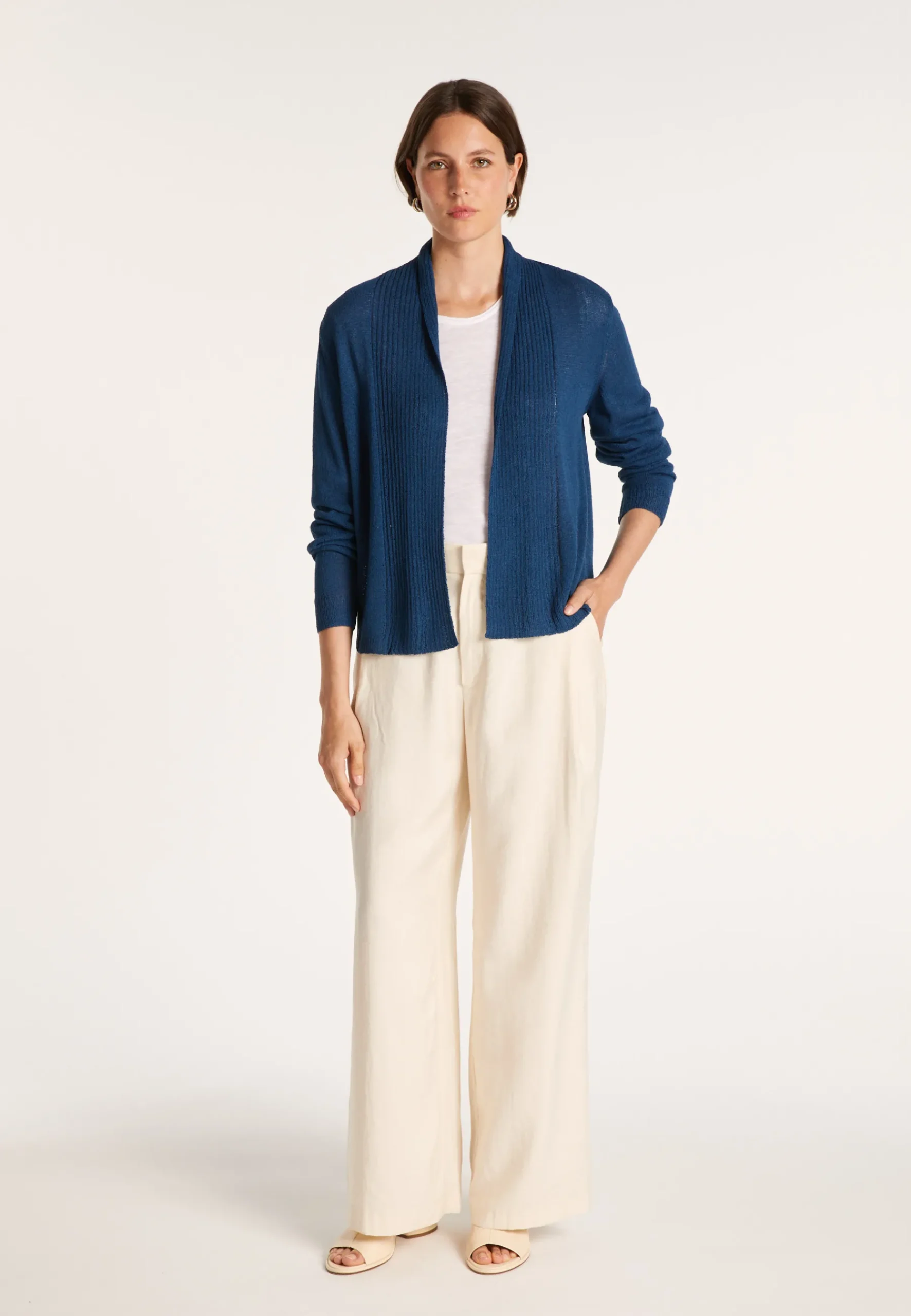 Montagut Vestes Et Cardigans-Veste courte en col châle - Maddy 06-Bleu moyen