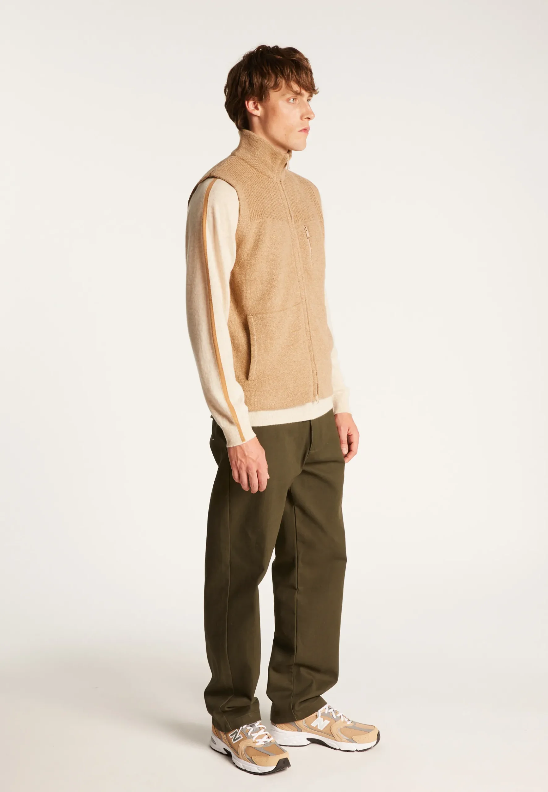 Montagut Vestes Et Cardigans-Veste sans manches en laine et cachemire - Thula 88-Camel